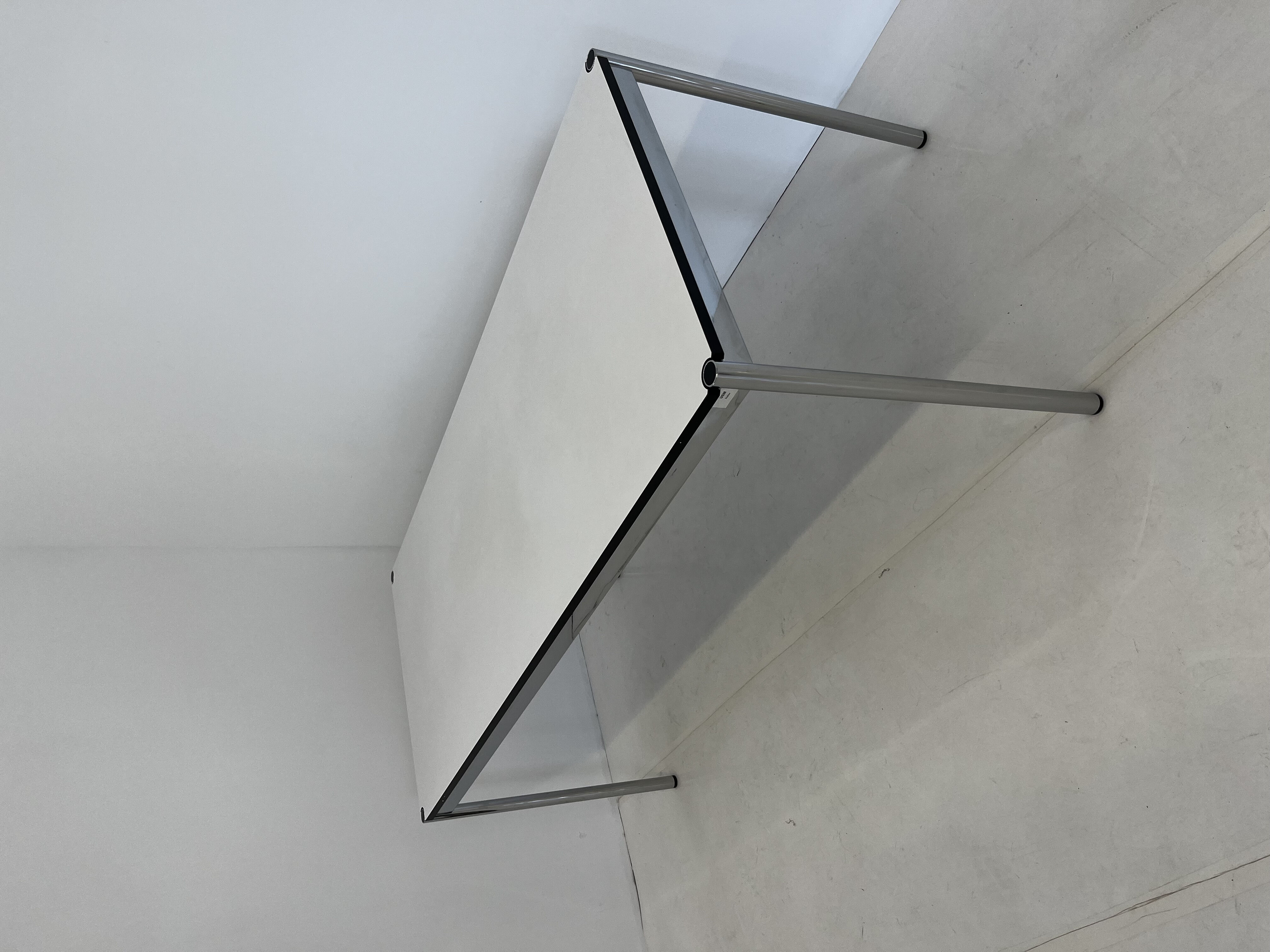 Rechtecktisch 175x75 USM-Haller Kunstharz Perlgrau Gestell Verchromt