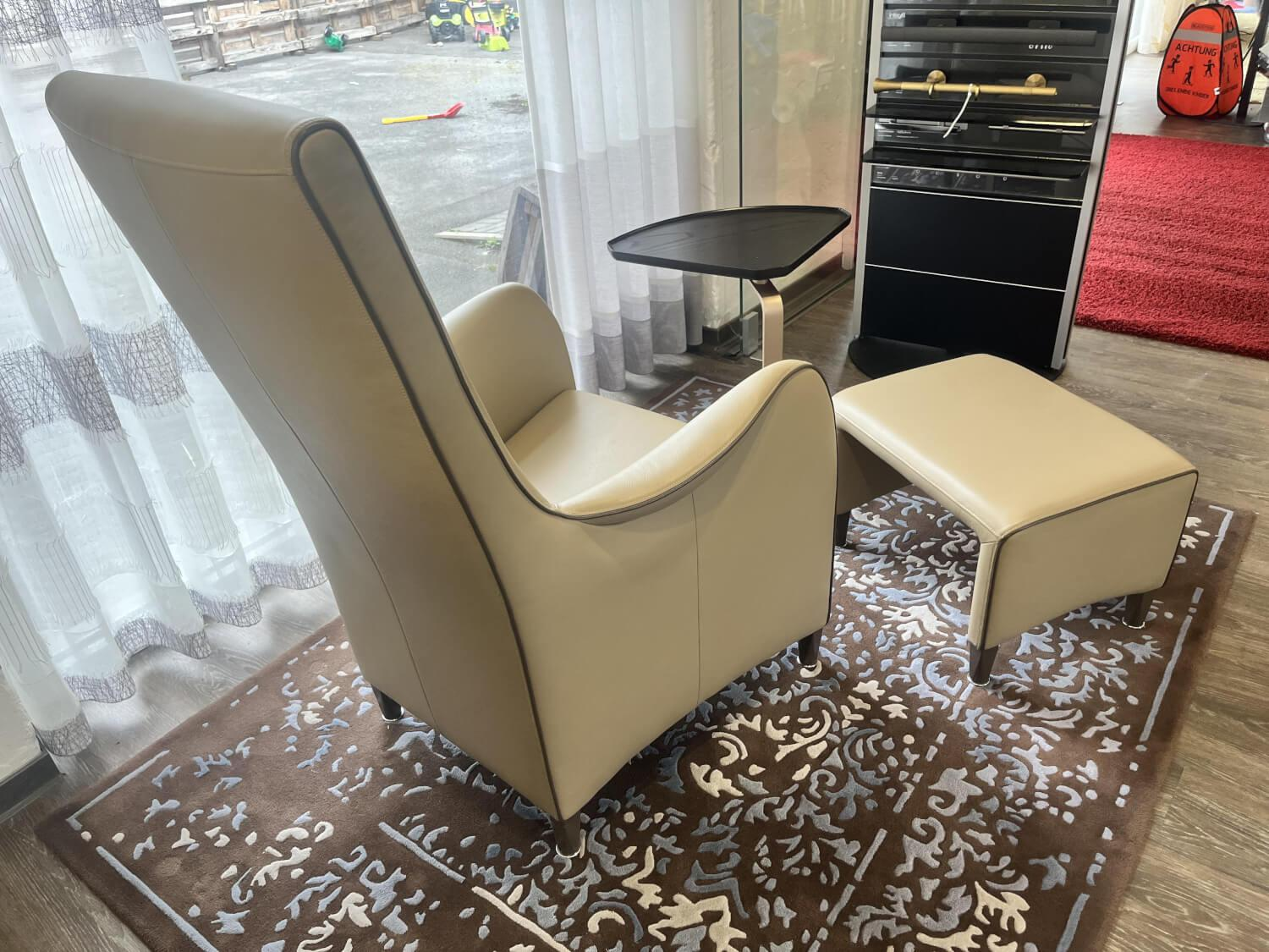 Bielefelder Werkstätten - Sessel Mondial Due Leder Normandie Leinen Beige Keder Torf Füße Holz Gebeizt Inkl. Hocker - 5