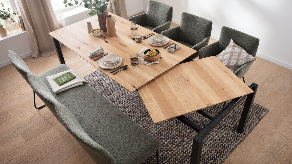 Natura - Esstisch Rushmore Eiche Bianco Geölt Schweizer Kante Gestell Schwarz mit Auszug  - 4