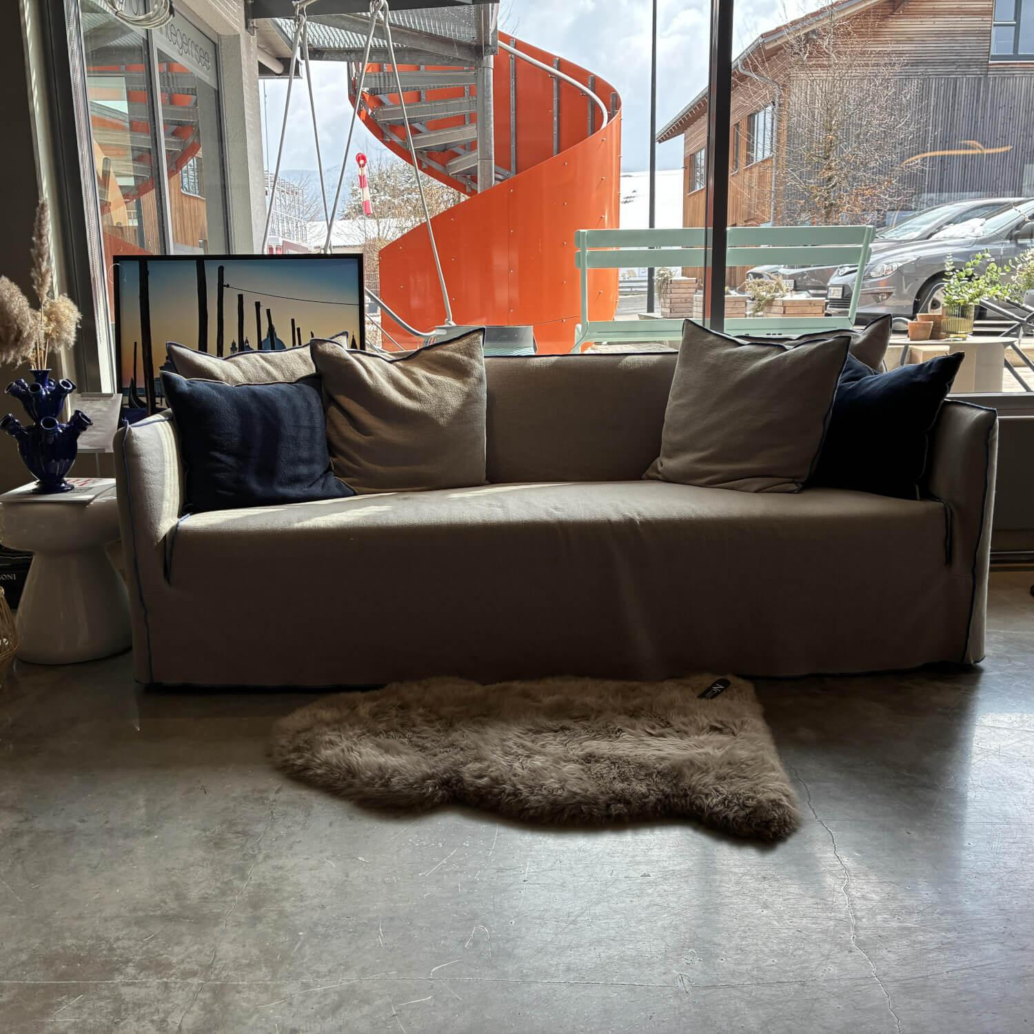 Gervasoni - Sofa Ghost 12 Stoff C Sand Zingaro Grau Inklusive Kissen - 6