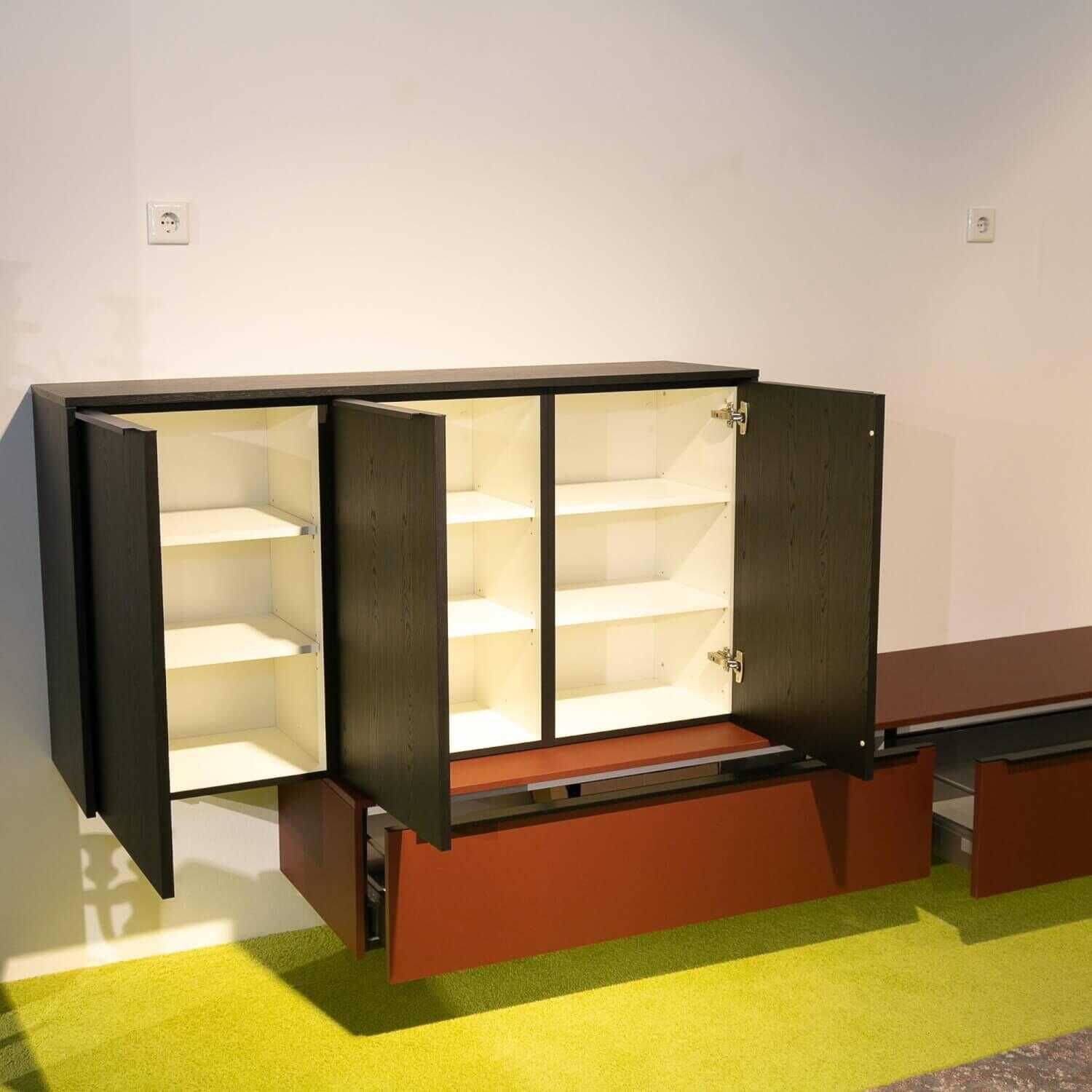Nobilia - Wohnwand Flash 382 Structura Front Eiche Nero NB Abdeckplatte Rostrot - 4