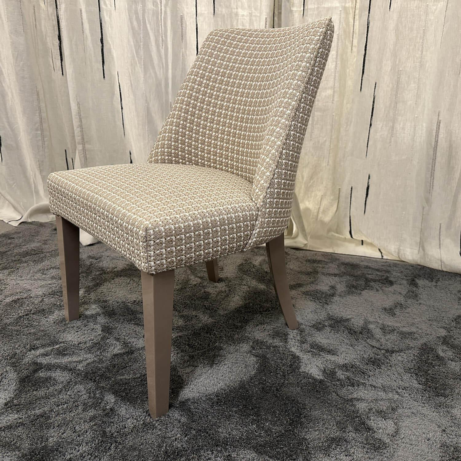 Oasis - Stuhl Musa 1 Stoff Dedar Cherie Duna Beige Füße Holz Grau Beige Lackiert - 3