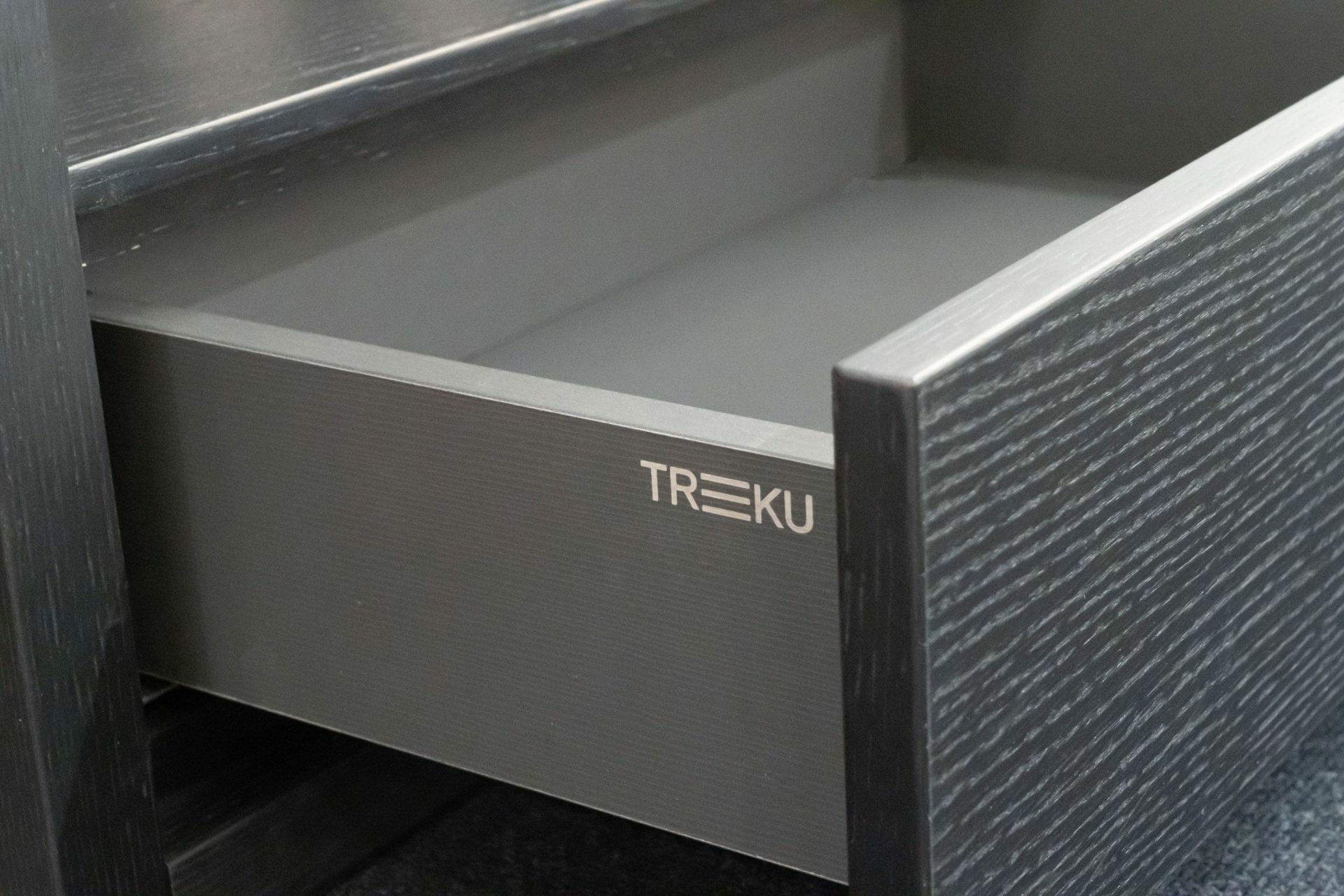 Treku - Sideboard Kai Black Schwarz Rückwand Lachsfarben - 4