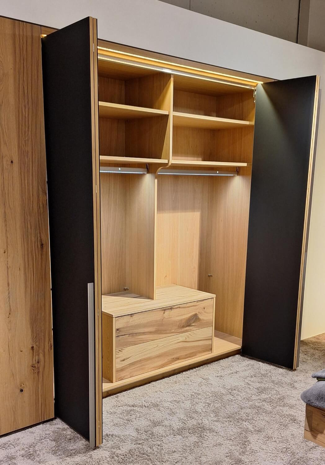 Voglauer - Schlafzimmer V Alpin Sleeping Eiche Altholz Glas Anthrazit Mit Beleuchtung - 8