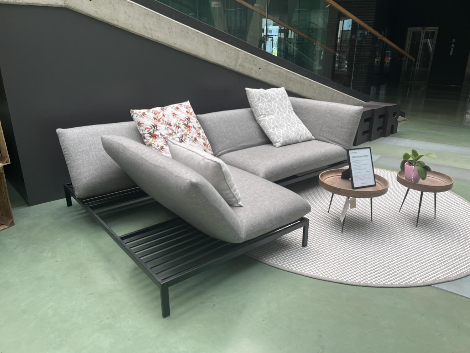 Bullfrog - Outdoorsofa Kaya Stoff Acapluco 403 Grau Füße Metall Schwarz Matt Pulverbeschichtet Mit Klapprücken Inklusive 3 Kissen - 5