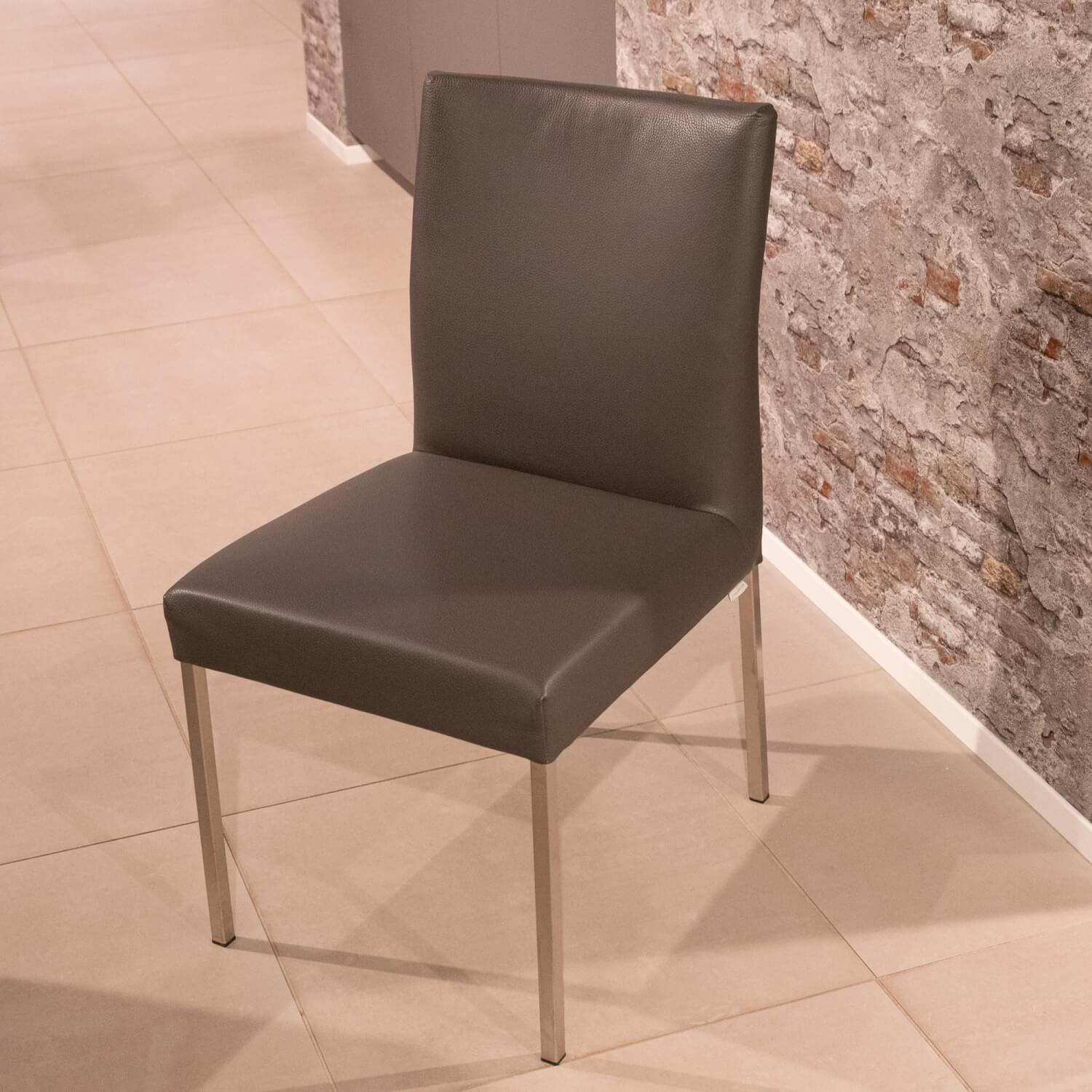 4-er Set Stuhl Pose -E Leder Tendens Farbe LD 1200 Graniet Gestell Edelstahl