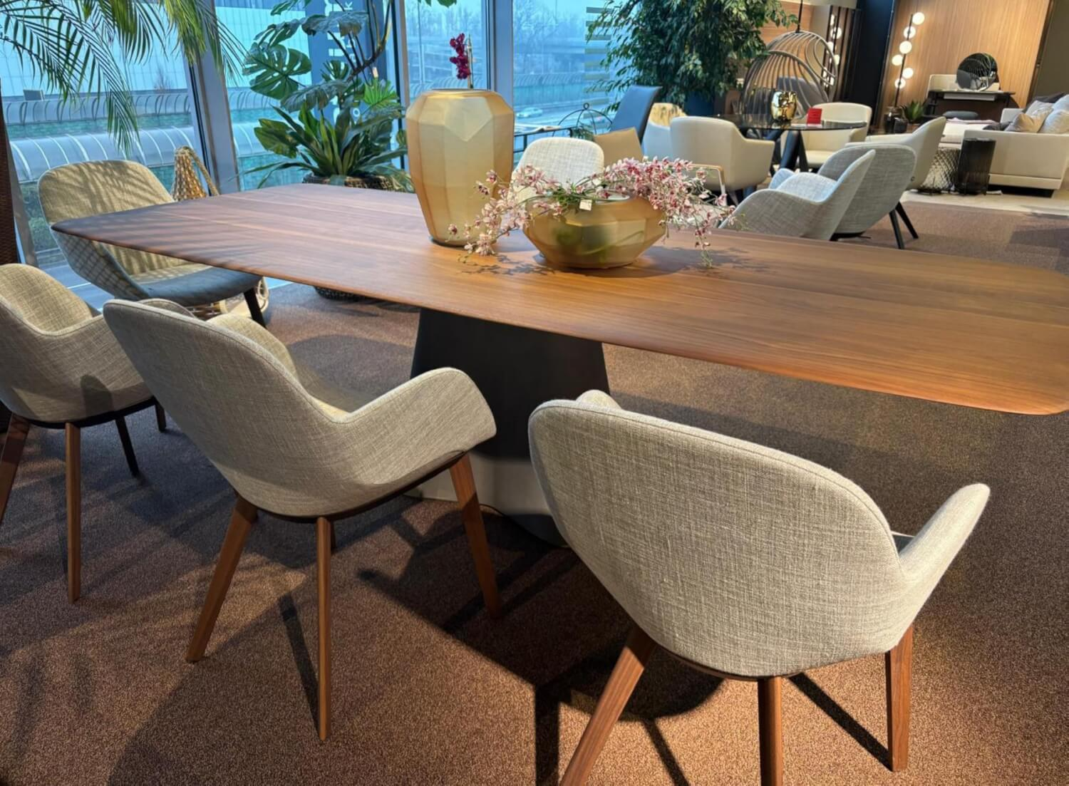 Walter Knoll - Esstisch Temno Walnuss Fuß Beton - 2