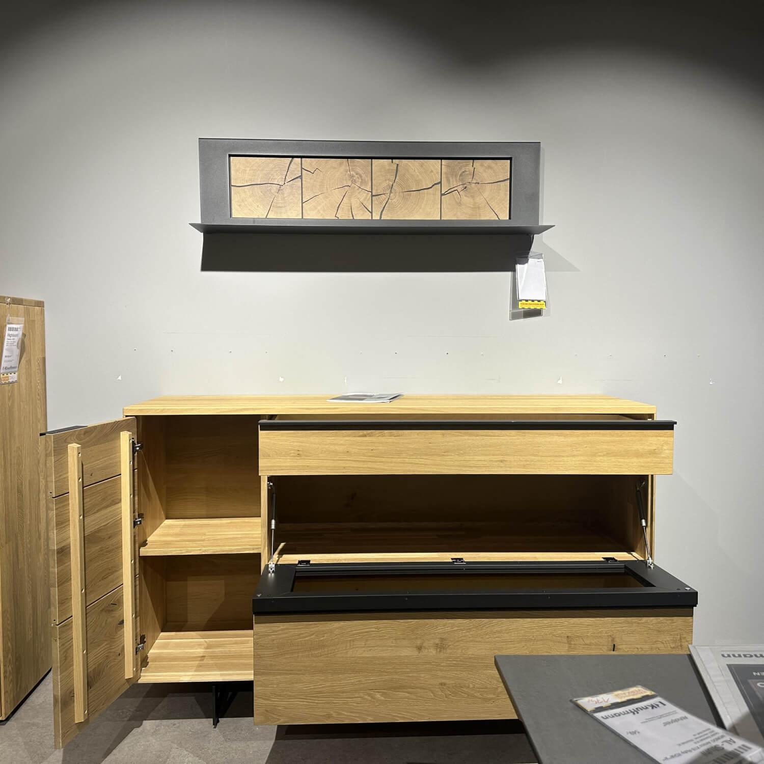 Wöstmann - Sideboard Cortona Wildeiche Massiv Soft Gebürstet Gestell Metall Anthrazit Ink. Beleuchtung - 2