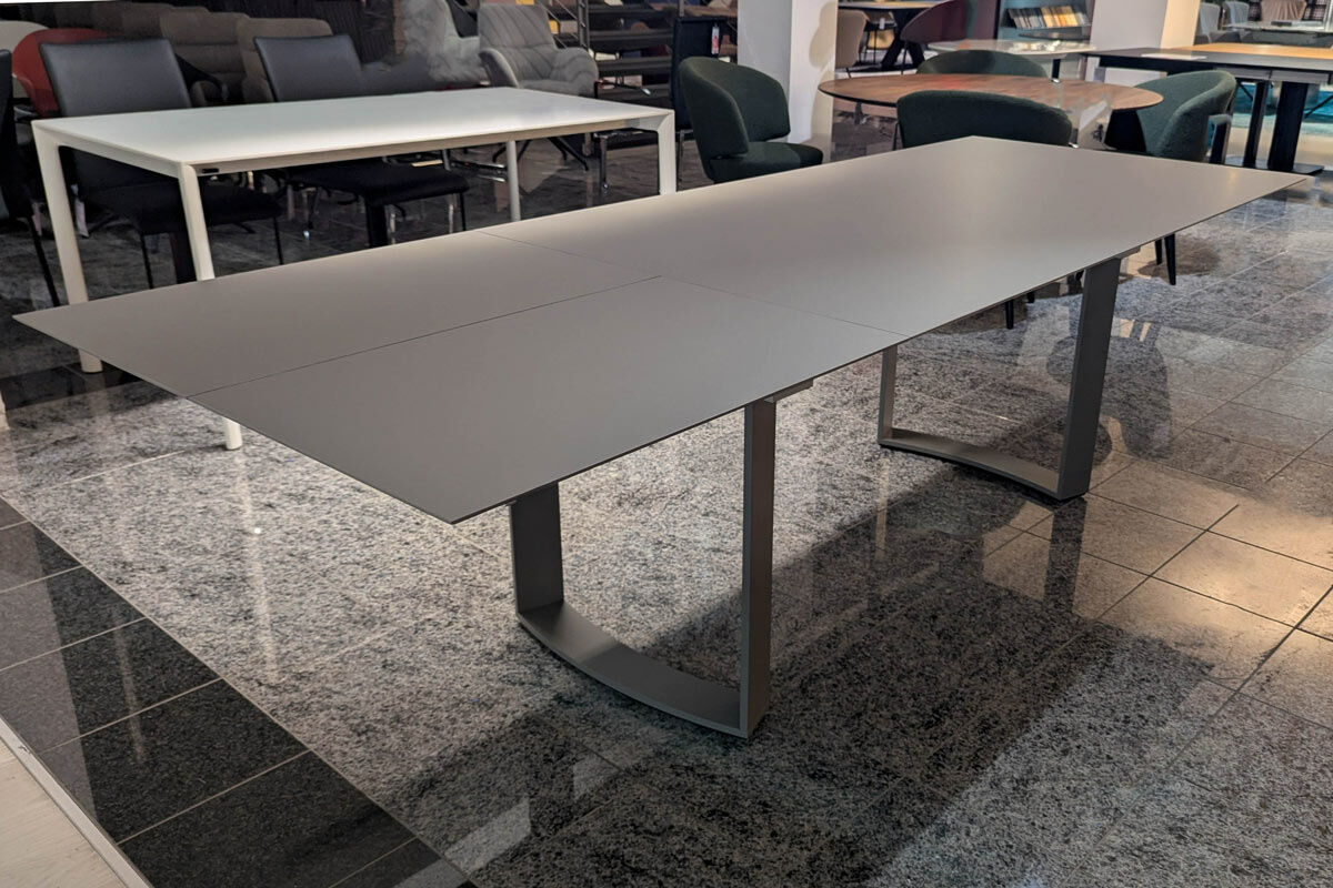 Bacher - Esstisch Mirado Ausziehbar Tischplatte Fenix NTM Taupe Gestell Lack Matt Taupe - 3
