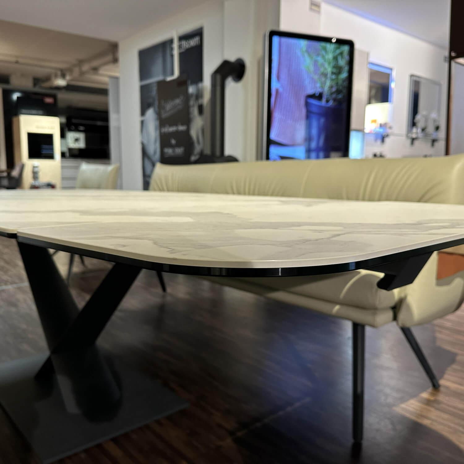 Contur - Esstisch Savona B Platte Keramik Saturio Grey White Grau Weiß Matt Gestell Metall Anthrazit 44 Pulverbeschichtet - 6