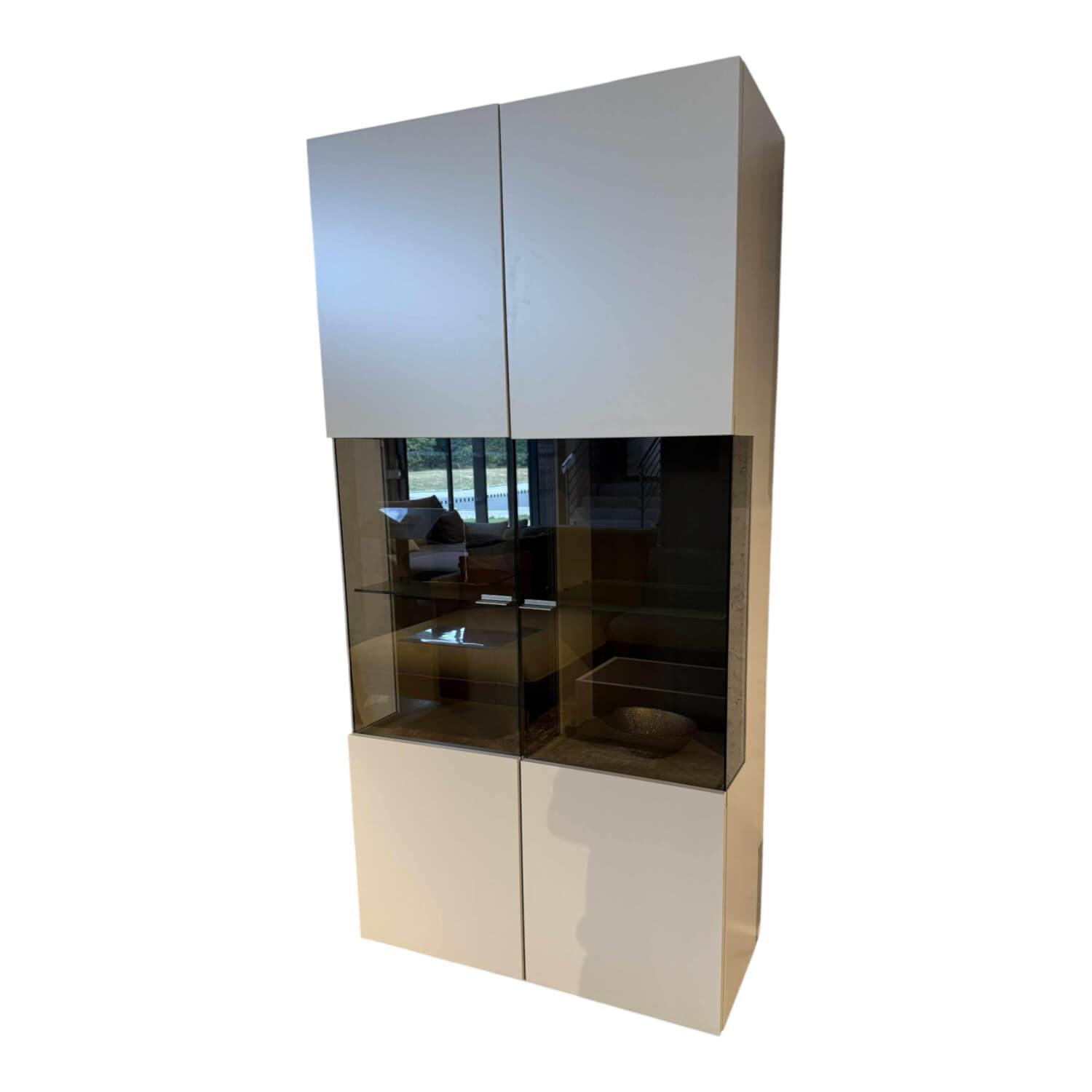 Hülsta - 2er-Set Vitrine Fena Lack Seidengrau - 1