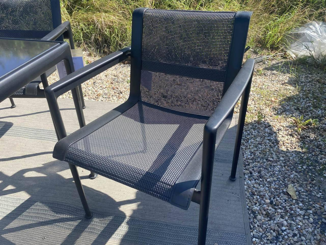Knoll International - Gartensitzgruppe Richard Schultz Platte Emailiert Dunkel Bronze Und Netz Gestell Onyx Farbig Schwarz - 5