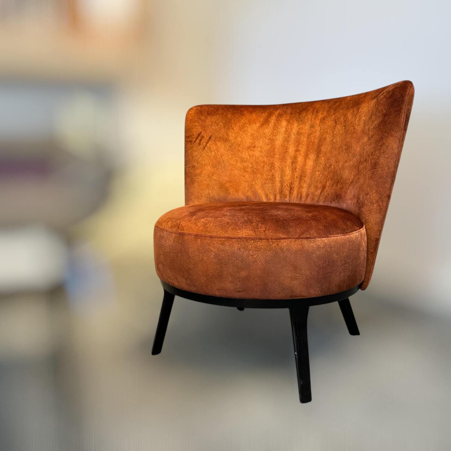 Bielefelder Werkstätten - Cocktailsessel Polo Stoff Pistoia Velvet CA1292/061 Orange Gestell Holz Wengefarben - 2