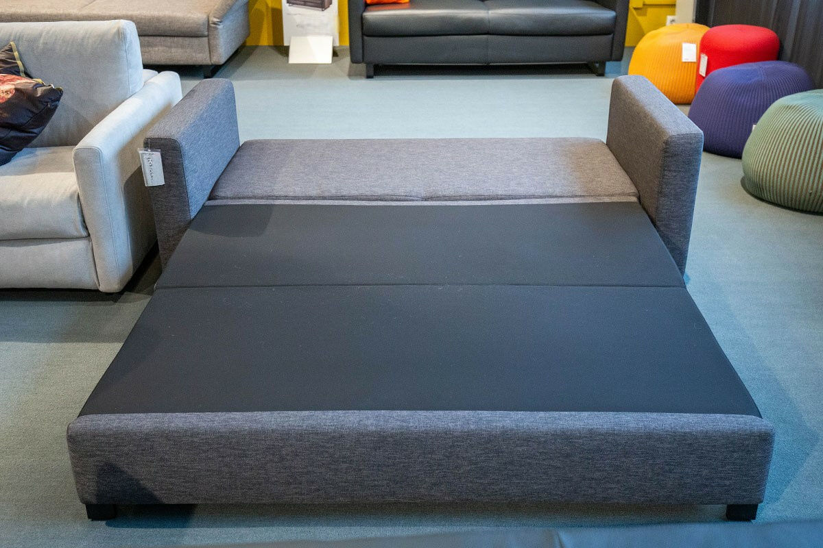 Franz Fertig - Schlafsofa Minnie Stoff E2055 Anthrazit Füße Schwarz - 2