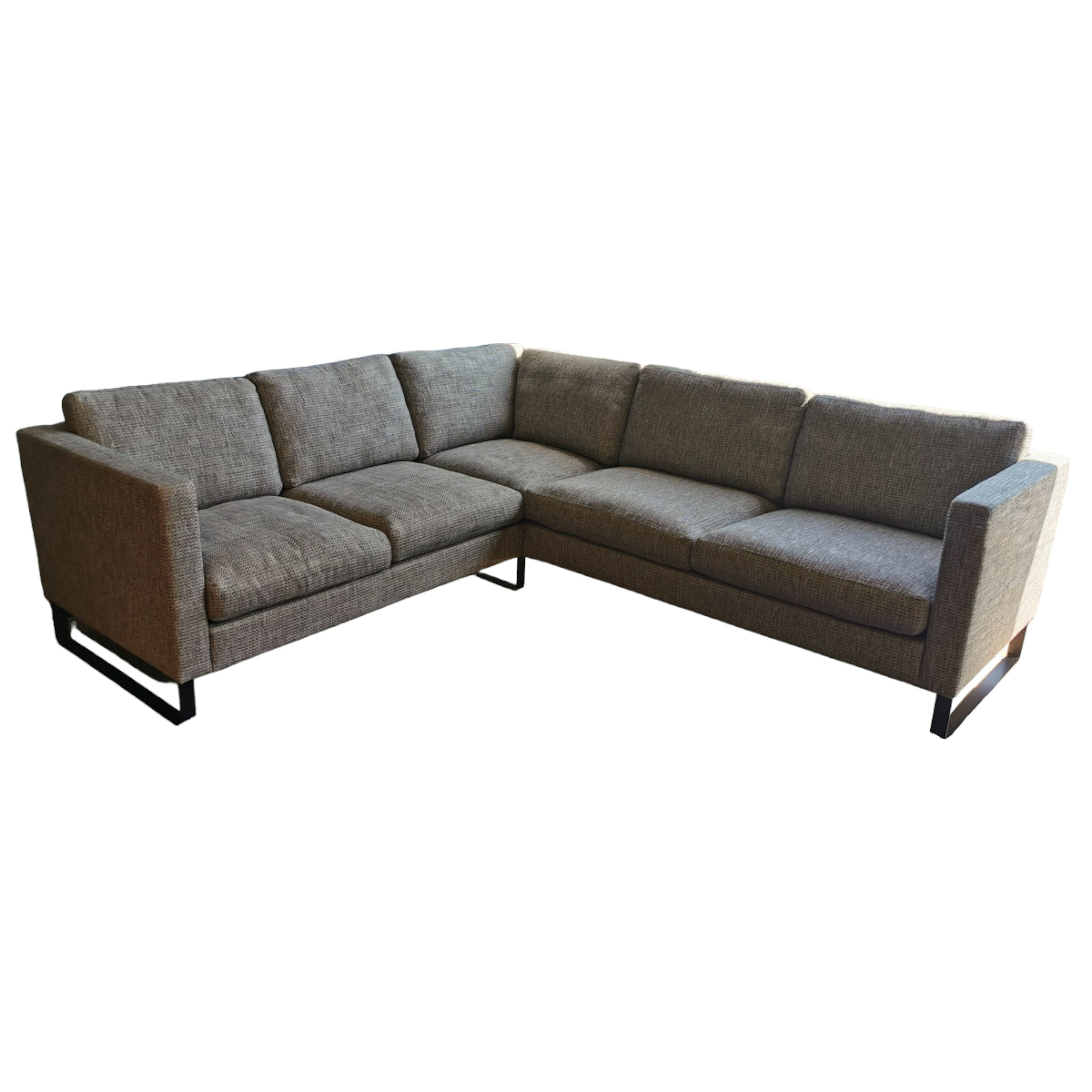 Cramer Polstermanufaktur - Ecksofa Sacco Stoff Carlucci Di Chivasso Beige Grau Meliert Kufen Metall Schwarz Lackiert  - 1