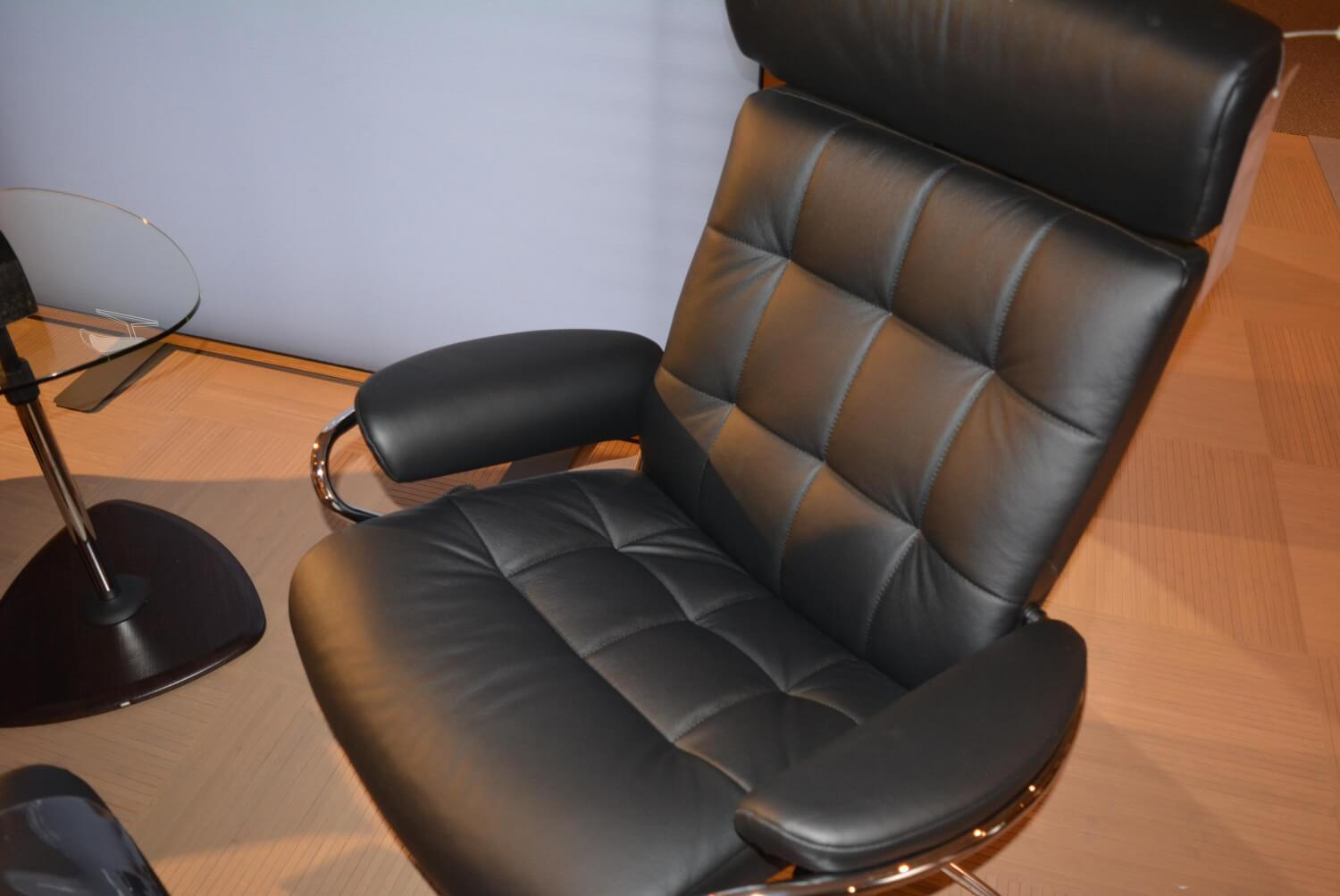 Stressless - Sessel London M Leder Paloma Black verstellbare Kopfstütze mit Hocker - 6