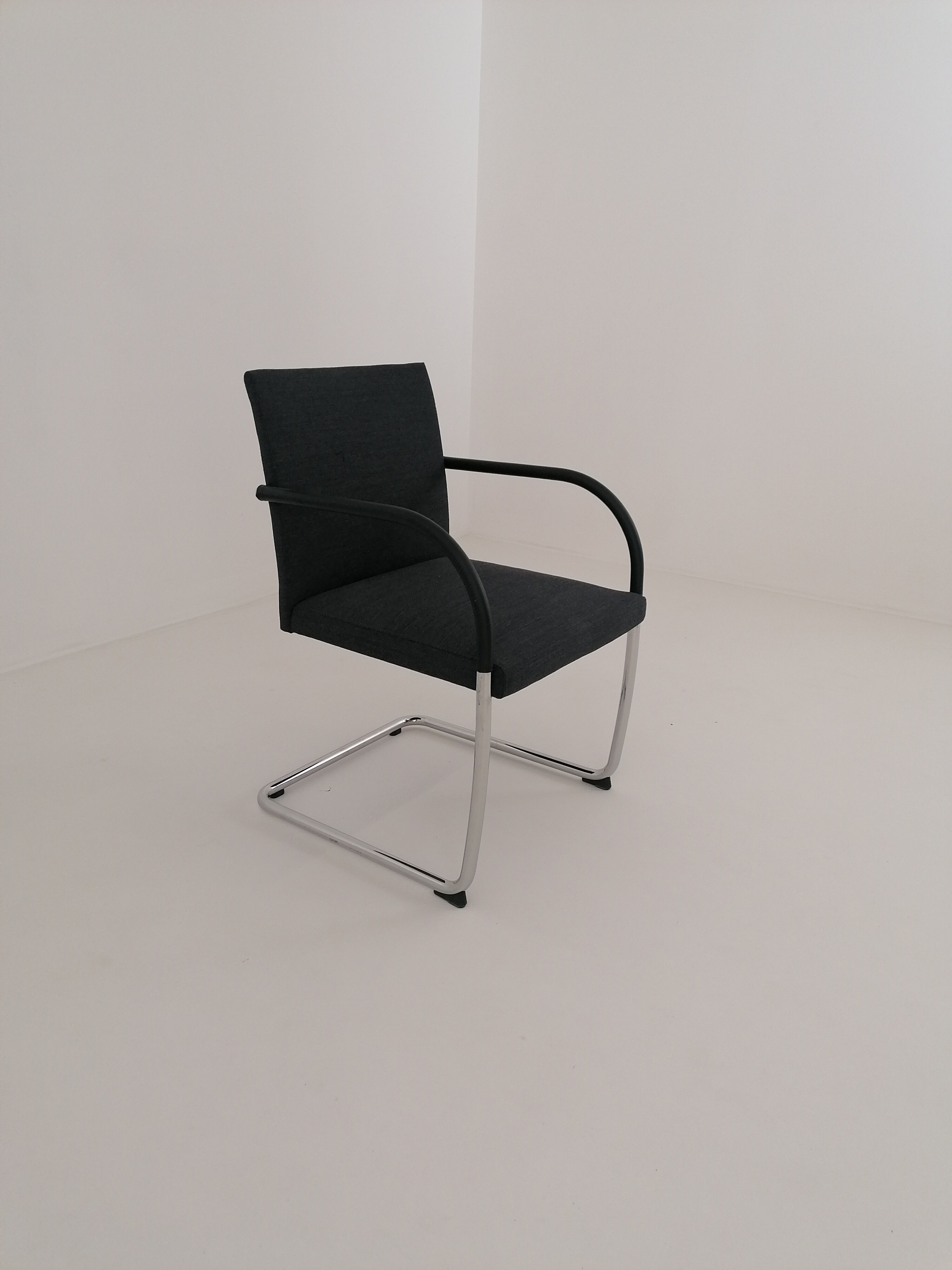 Walter Knoll - Freischwinger George Stoff Gabriel Crisp 4013 Schwarz Gestell Hochglanz Verchromt Mit Kunststoffgleitern - 6