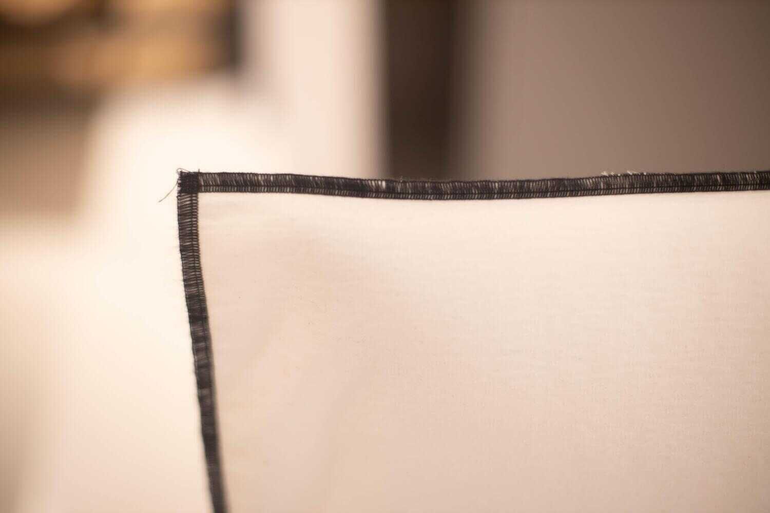 Gervasoni - Bett Ghost Stoff Weiß ohne Matratze, Lattenrost und Deko - 3