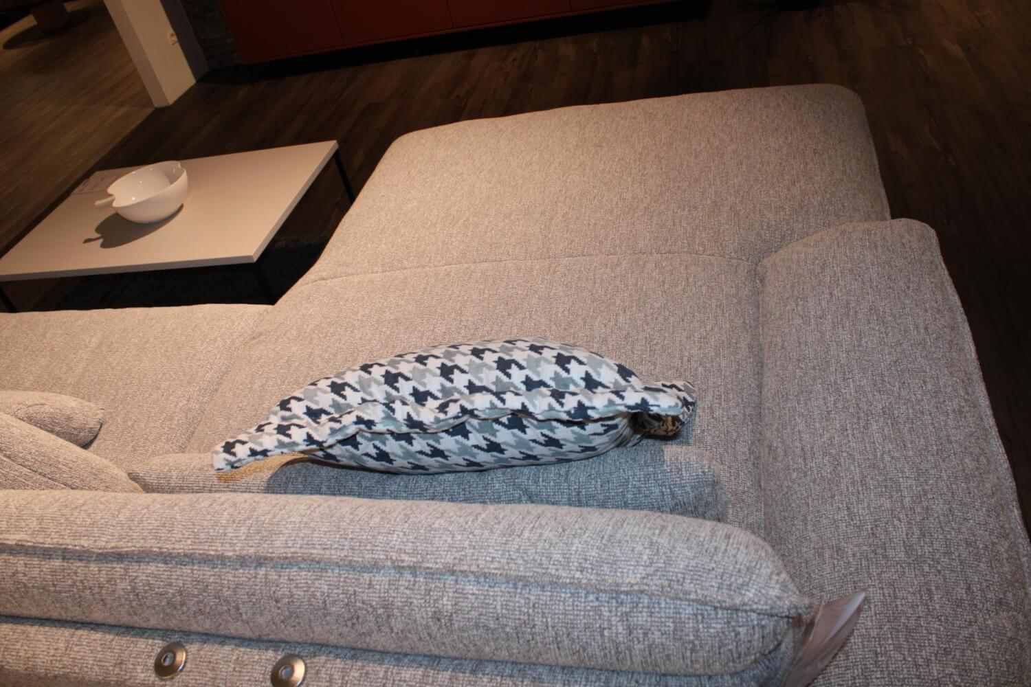 Hukla - Ecksofa Bennet Stoff 20 Loft Silber mit 2 Kissen - 4