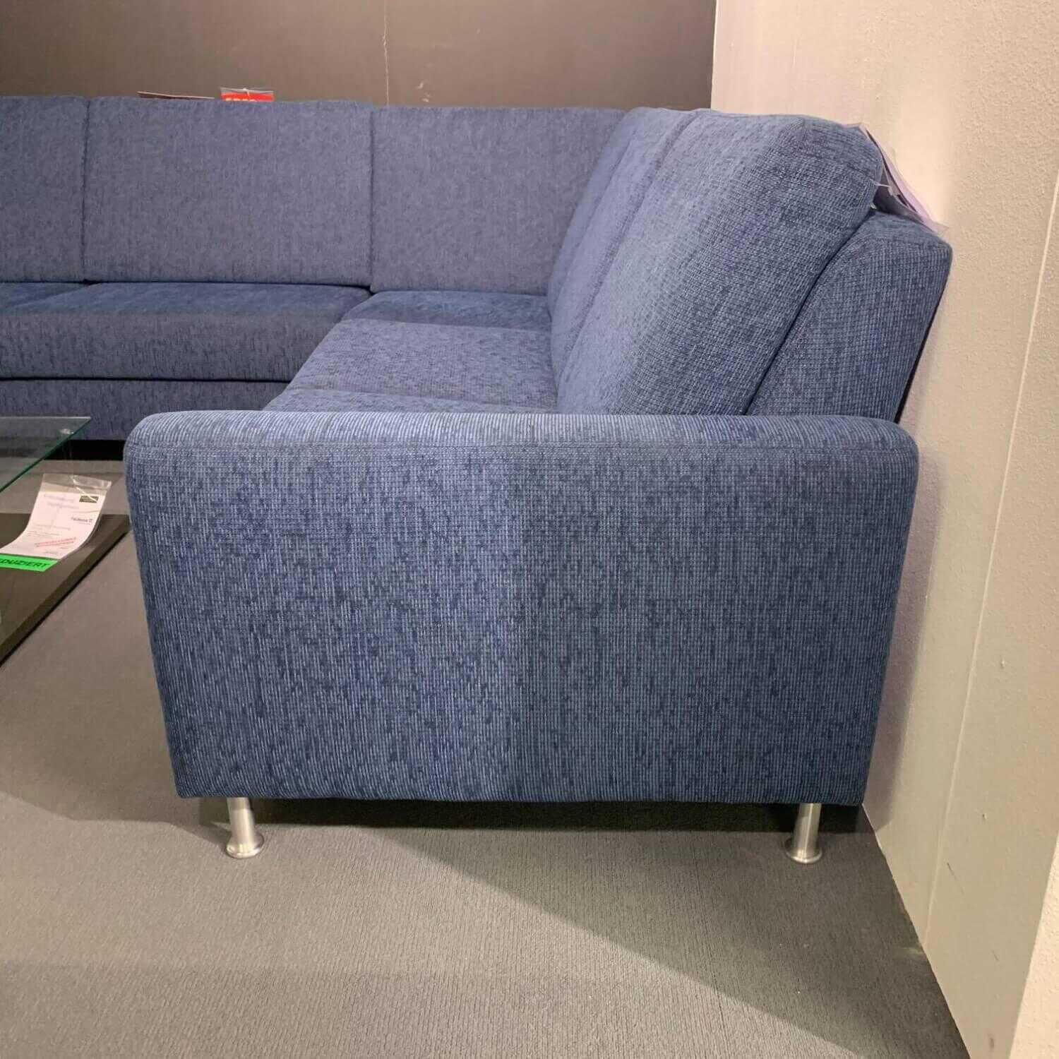 arco-ecksofa-menorca-mmp-stoff-jeansblau-q2-view-f-C3-BC-C3-9Fe-metall-455d5b580a2c Arco - Ecksofa Menorca MMP Stoff Jeansblau Q2 View Füße Metall - 2