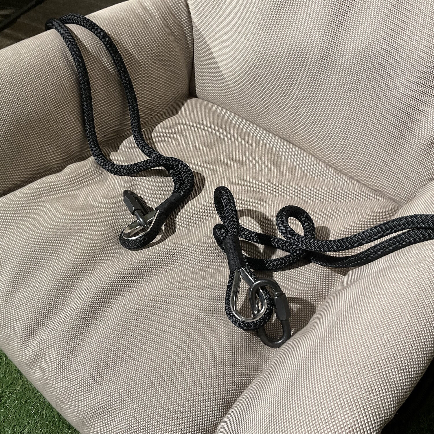Freifrau - Hängesessel Leya Wingback Swingseat Innen Stoff Novum Cocos Beige Außen Leder Opium Cognac Braun - 2