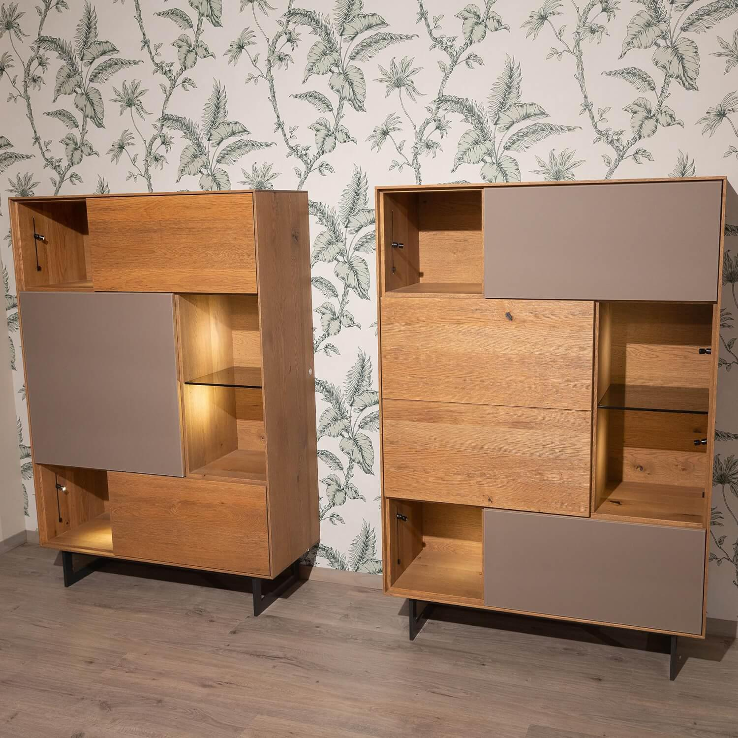 Anrei - Highboard Set Puro Syle 460 Asteiche Gebürstet Barrique Geölt Farbglas Steingrau Sockel Metallrahmen Schwarz Inklusive LED Beleuchtung Ohne Links Highboard - 8