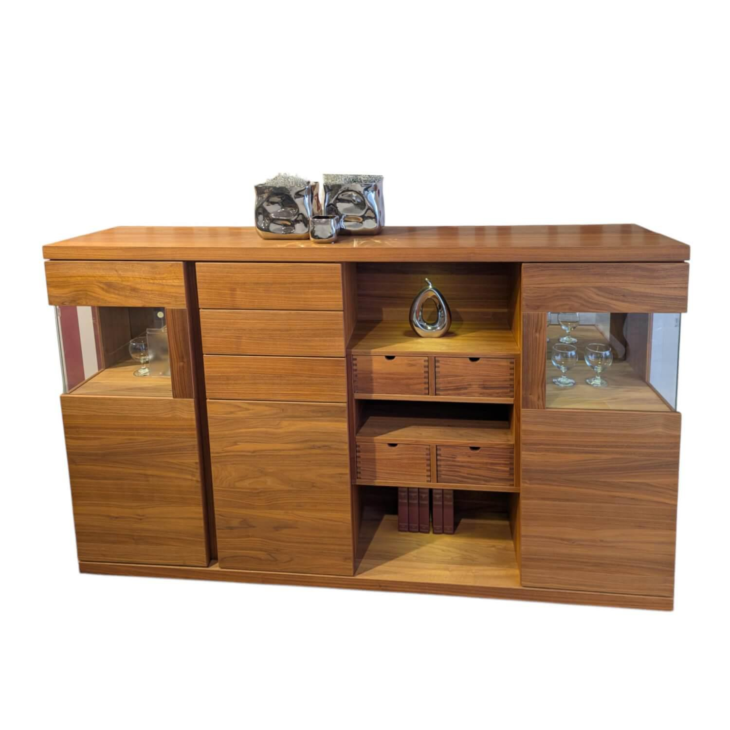 Venjakob - Highboard V Plus 6 0 Colorado Nussbaum Geölt Furniert Mit Spiegelrückwand Und Dekoschubkasten Inklusive Beleuchtung - 1