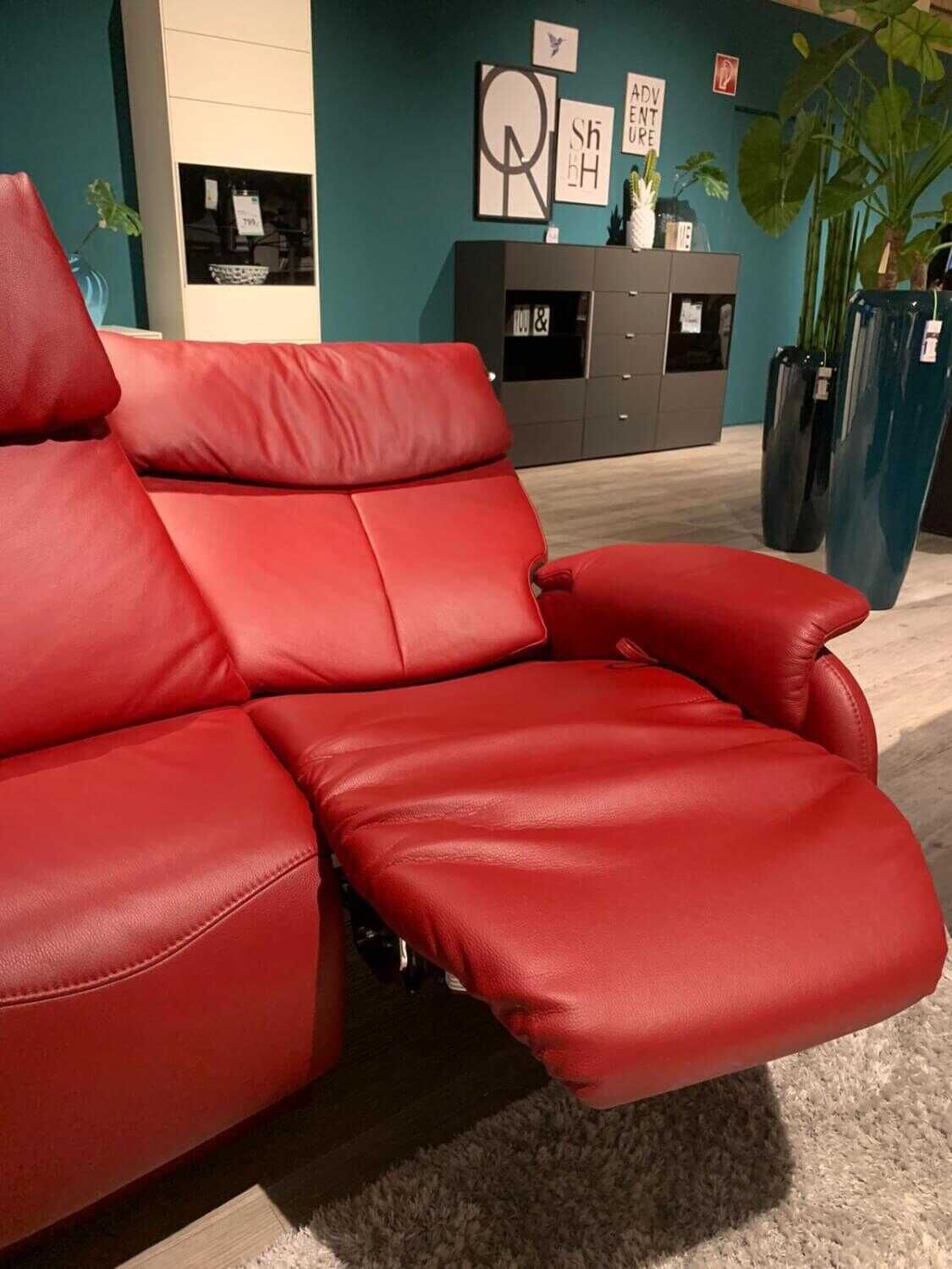 comfortmaster-trapez-sofa-dreisitzer-72h42-4879-leder-rot-purpor-2db13fa1643e Comfortmaster - Trapez-Sofa Dreisitzer 72H42 4879 Leder Rot Purpor - 12