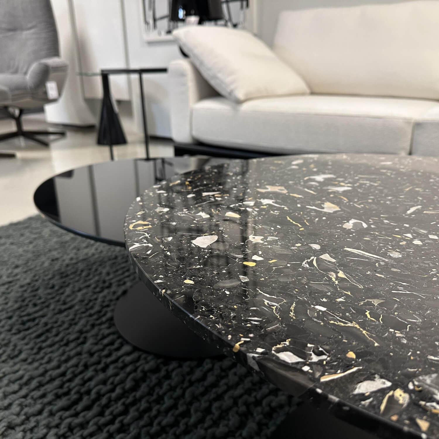 Bielefelder Werkstätten - 2er-Set Kelly Platte Terrazzo Portoro Platte Glas Fuß Metall Schwarz - 7