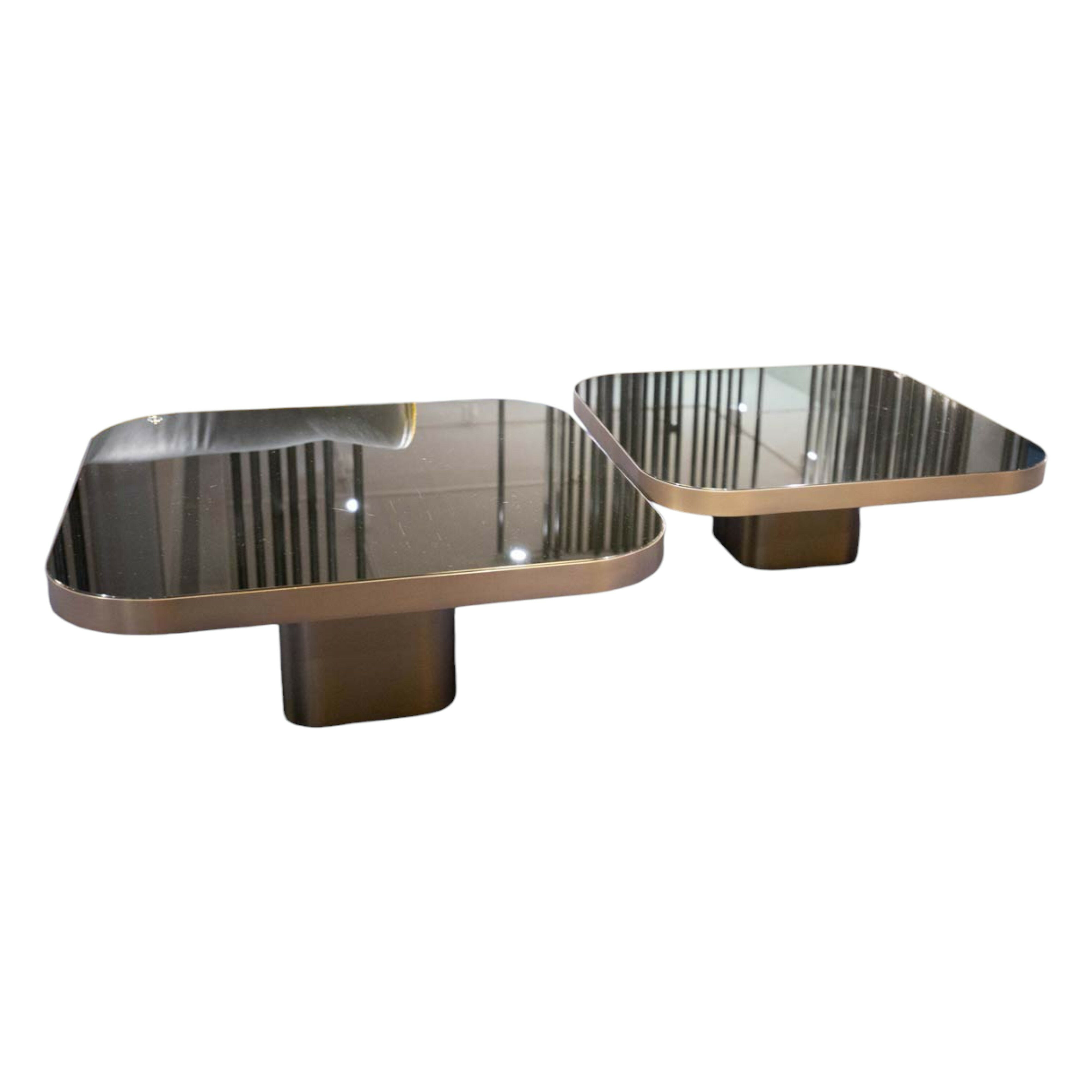 ClassiCon - 2er-Set Couchtische Bow Coffee Table No. 2 und No. 3 Glas Schwarz Gestell Messing - 1