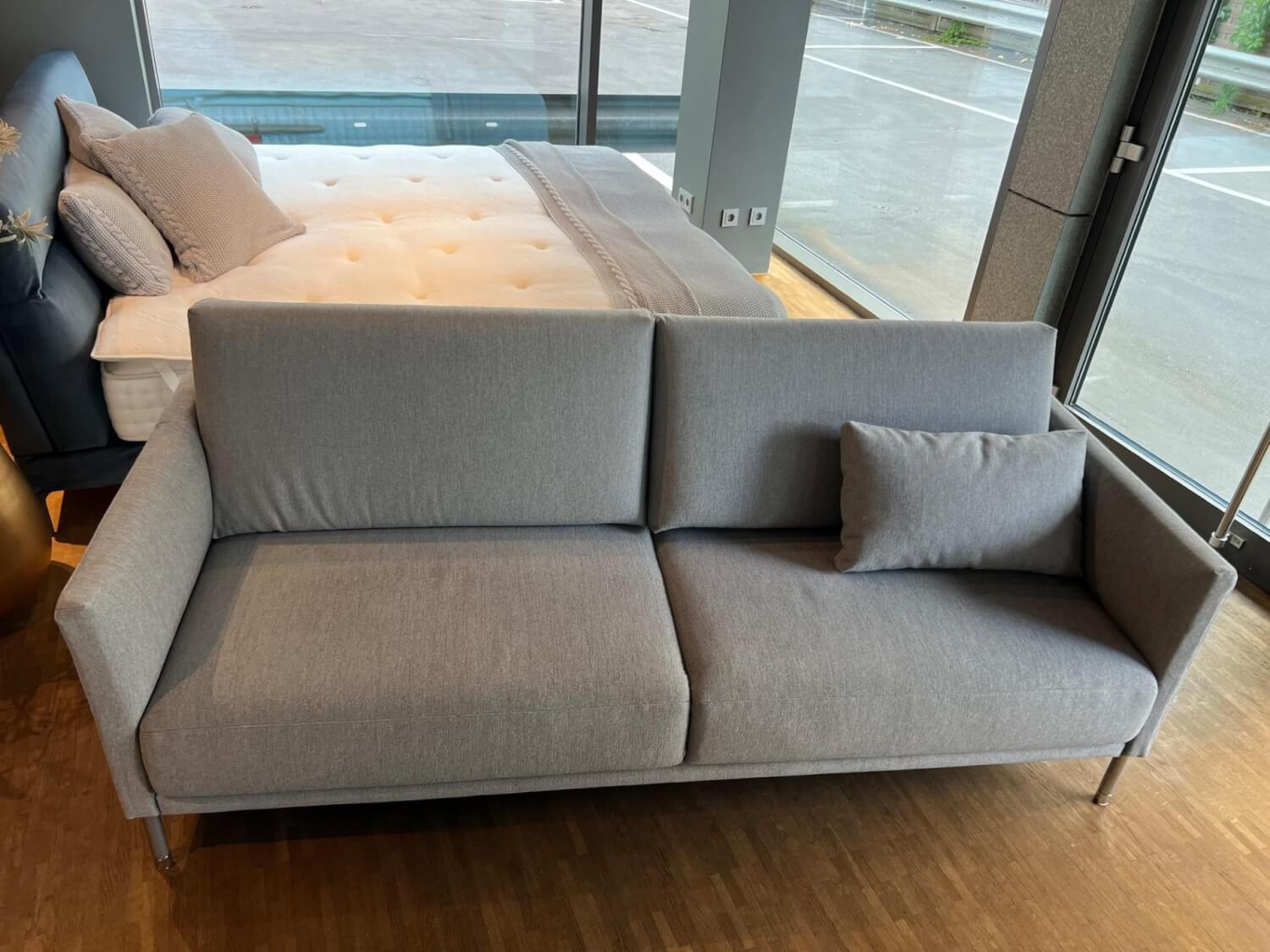 Rolf Benz - Sofa Cara Cover fabric 14.113 Silver gray Base metal round tube matt chrome With felt glides - 4