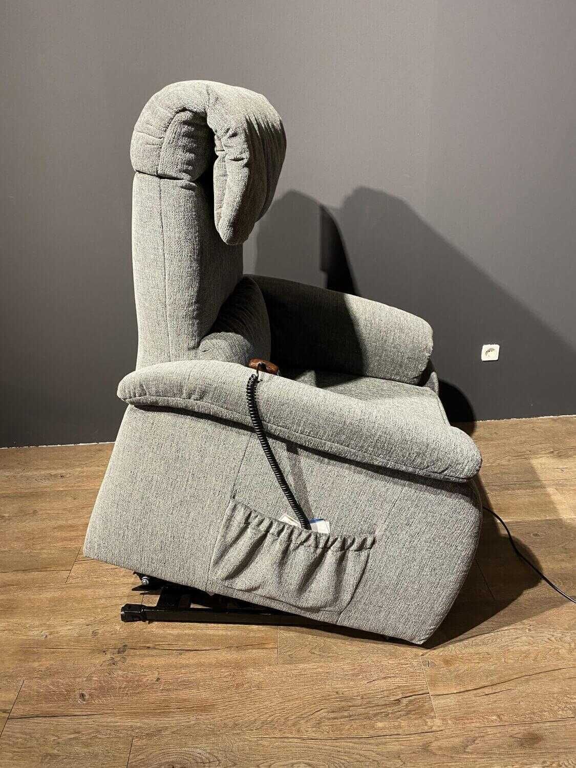 himolla - Sessel 7161 Stoff AquaClean 03 Granit mit elektrischer Verstellung und Herz-Waage-Position - 8