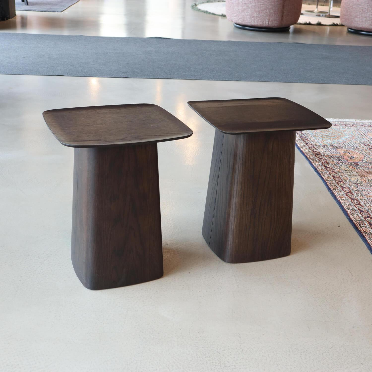 Vitra - 2er-Set Beistelltisch Wooden Side Table Klein Eiche Dunkel - 2