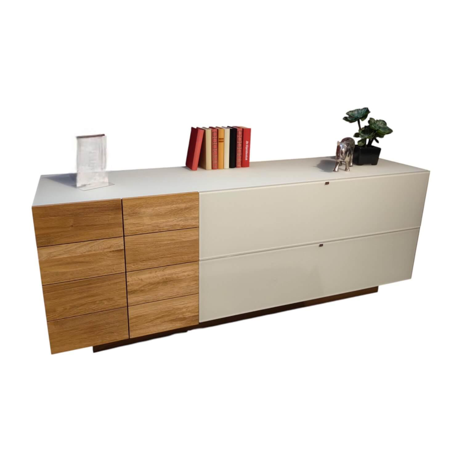 Voglauer - Sideboard V-Montana Wildeiche Deckplatte Weißglas Satiniert - 1