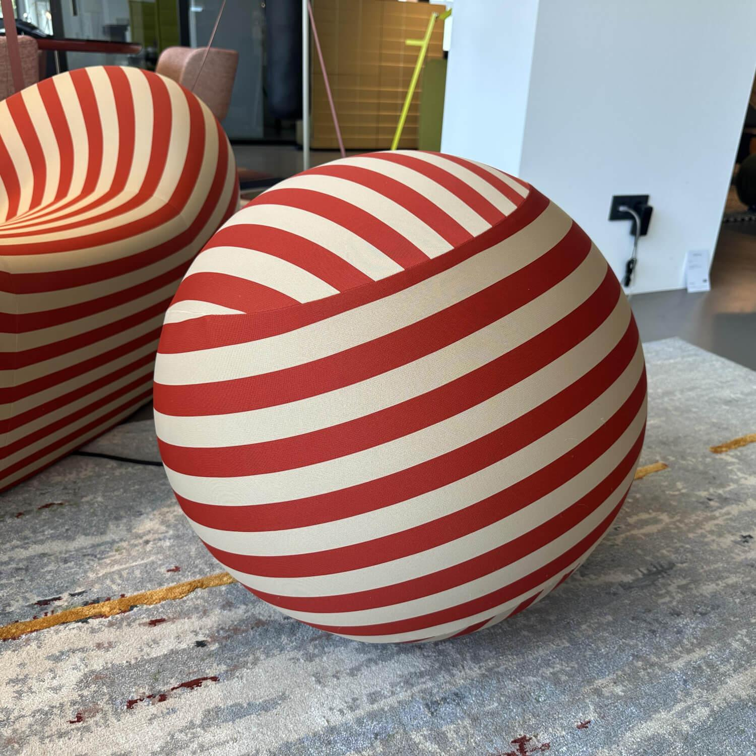 B&B Italia - Sessel Up 2000 Stoff Soara 06 Gestreift Orange Beige Inklusive Hocker Ball - 3