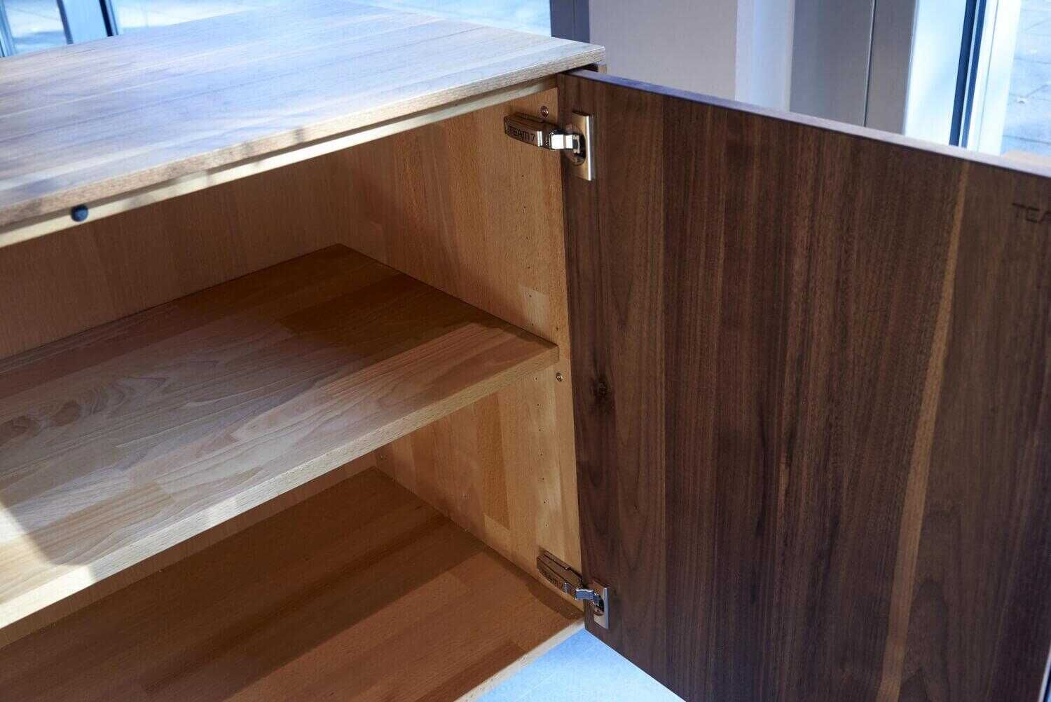 Team 7 - Schrank Filigno Nußbaum Buche Naturöl 2-Türig - 8