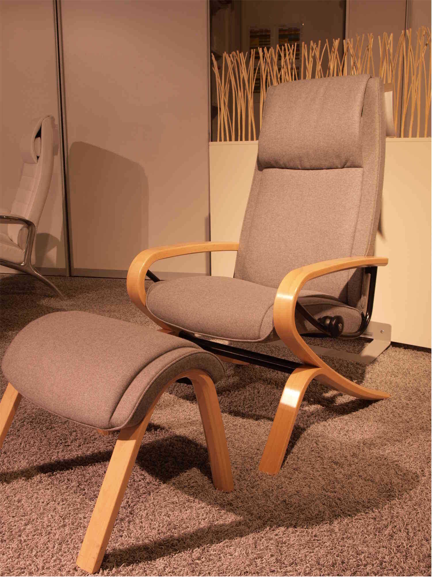 P5196573 Stressless - Sessel You (mit Hocker) in Grau - 3