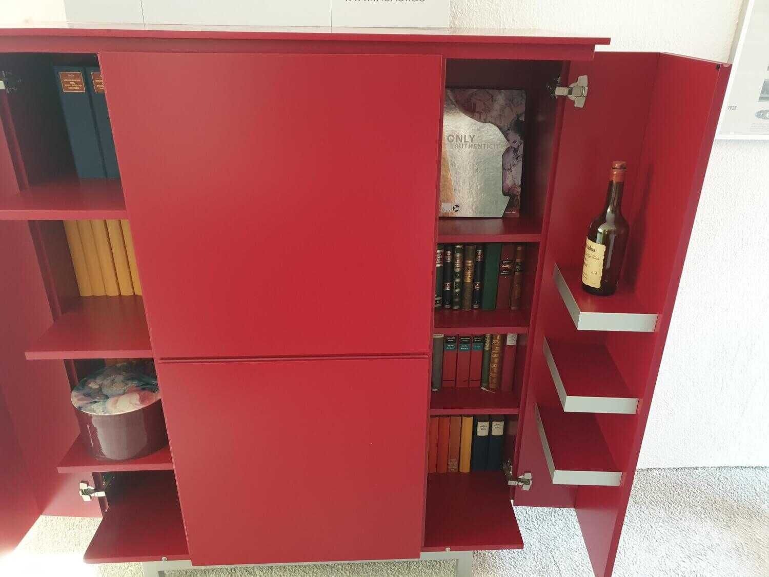 Möller Design - Schrank Plain Lack Matt Rot 4-türig - 3