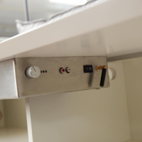 Pönnighaus - Sound-Lowboard Holz Weiß Gestell Metall - 5