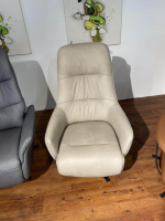himolla - Sessel Cumurex 7364 Leder 22 Soft Nappa Island Beige Gestell Metall Anthrazit Mit Herz Waage Funktion - 7