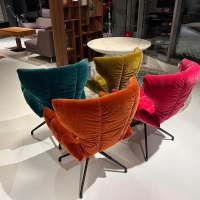 Bretz - 4er Set Esstischstuhl Cassia Stoff 64 1978 Velvet Gold Green Grün Rot Pink Füße 98 Matt Schwarz - 9