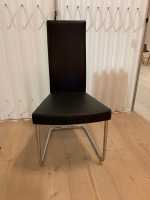 Tecta - Freischwinger Polsterstuhl B25P Leder Schwarz Gestell Chrom Glänzend Filzgleiter Transparent - 2