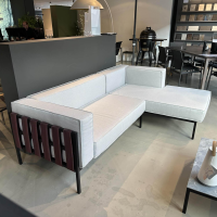 Zumsteg - Loungegruppe Iconic Stoff Sunbrella Lopi Ash Grau Bänder Tanne Bordeaux Rot Gestell Edelstahl Schwarz Pulverbeschichtet - 6