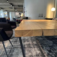 Janua - Esstisch Clamp BB11 Platte Eiche Altholz Natur Geölt Gestell Stahl Tiefschwarz Matt Pulverbeschichtet - 7