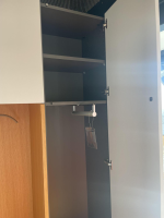 Schönbuch - Garderobenschrank Cabin Lack Grau Weiß Innen Melamin 0776 Dunkelgrau Nische Eiche Matt Mit Kissen - 6