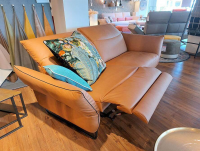 2-sitzer-sofas-comfort-republic-sofa-victoria-leder-wr141-deer-braun-metallfuss-schwarz-105-01-49947-5