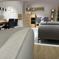 JOOP! - Sofa Living Elements 8169 Stoff JOOPD18 Wolke/ Joop D19 Natur (24) Kufe Anthrazit Pulverbeschichtet - 2