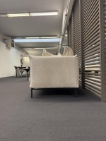 Moroso - Sofa Gentry Stoff A8825 Yeti 02/14 Creme Füße Metall Schwarz - 3