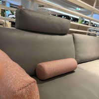 2-sitzer-sofas-erpo-sofa-cl990-in-leder-42-grau-fuss-57-in-metall-matt-schwarz-inkl-fussablage-und-7