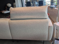 Jori - Ecksofa Eden Stoff Thuile C0002 Grau Creme Fuße Metall Bronze Schwarz Pulverbeschichtet Inklusive Hocker Und 3 Kissen - 7